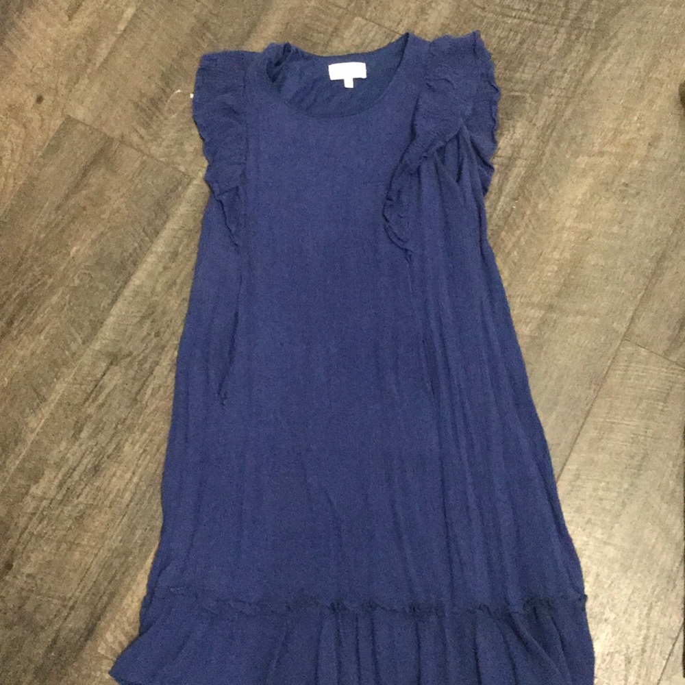 blue dress